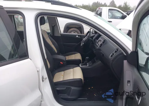 2016 Volkswagen Tiguan S from USA, damaged, VIN WVGBV7AX0GW594834